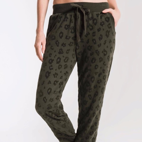 Animal Flocked Jogger - Picture 1 of 3